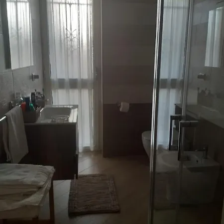 Donnarooms بومبيي