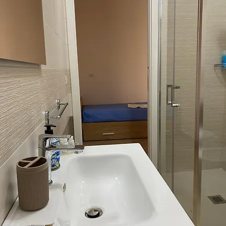 فندق مبيت وإفطار Donnarooms