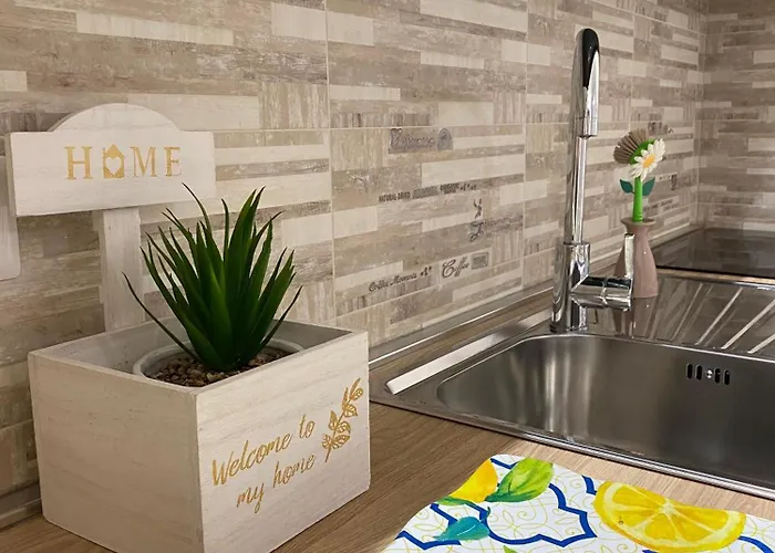 Bed and breakfast Donnarooms 3*